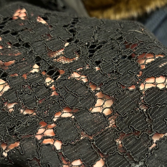 Bardot midi black lace guipure dress US 2/xxs - Picture 6 of 10